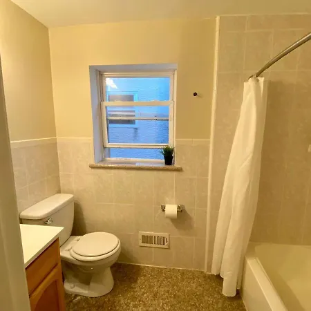 Historic Townhouse Oasis With En-Suite Bathroom Philadelphia Room photo