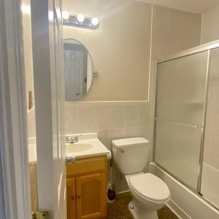 Historic Townhouse Oasis With En-Suite Bathroom Philadelphia Room photo