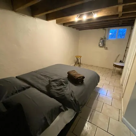 Historic Townhouse Oasis With En-Suite Bathroom Philadelphia Room photo