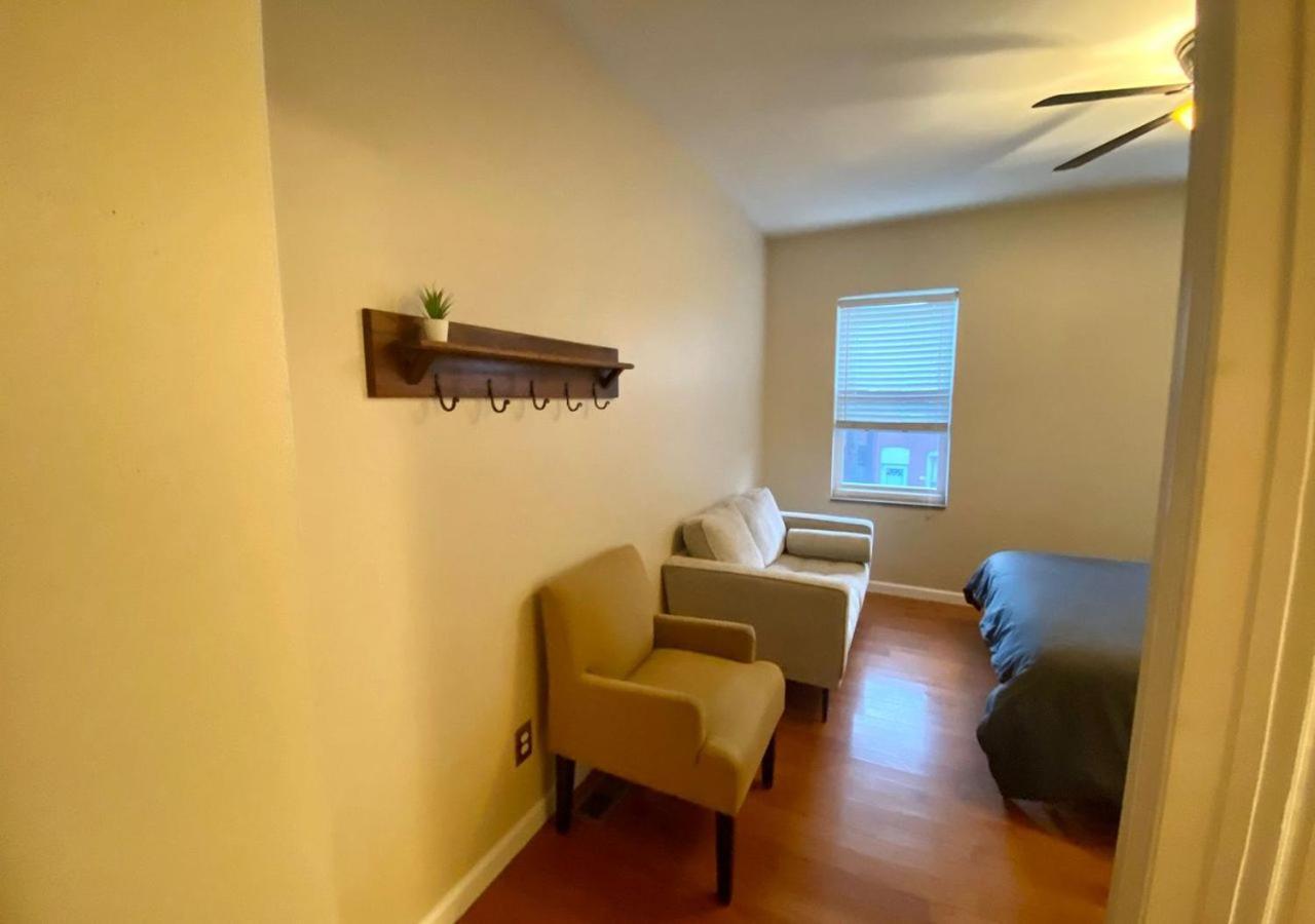 Historic Townhouse Oasis With En-suite Bathroom Apartment *